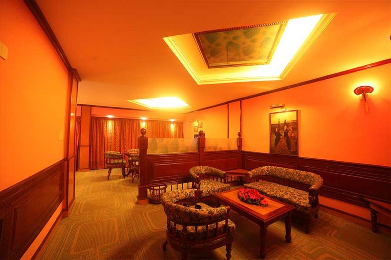安加马尔伊 The Surya, Cochin酒店 外观 照片